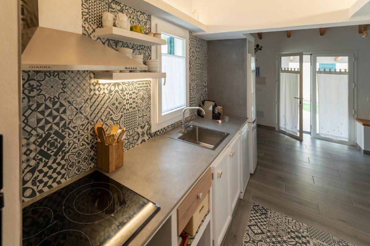 Apartamento Con Piscina Y Playa Son Xoriguer Bagian luar foto